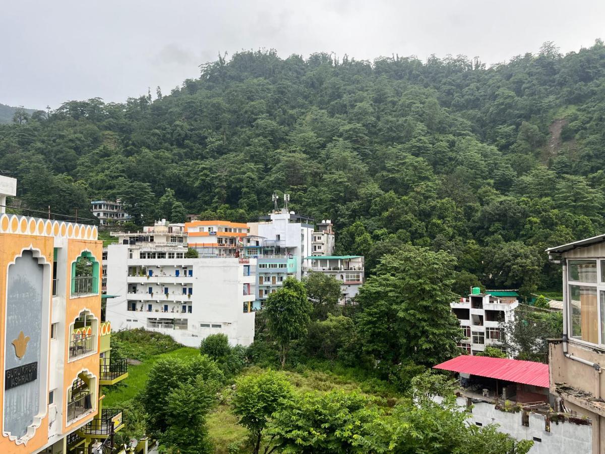 Rishikesh Adiyogi Hotel Eksteriør billede